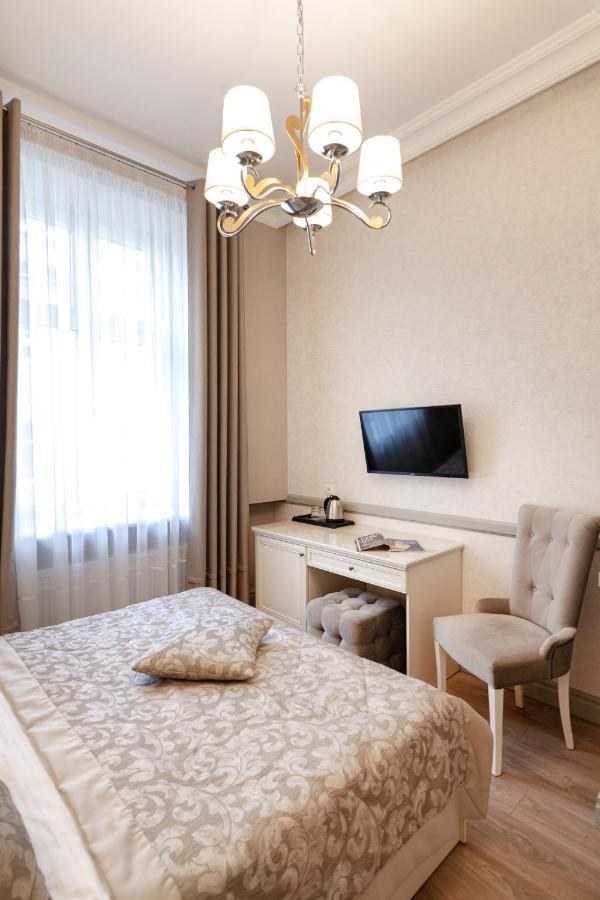 Royal Mini-Apart Hotel On Rynok Square Lvov Exteriér fotografie